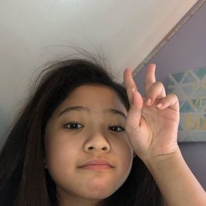 Meet your Posher, Adelyn